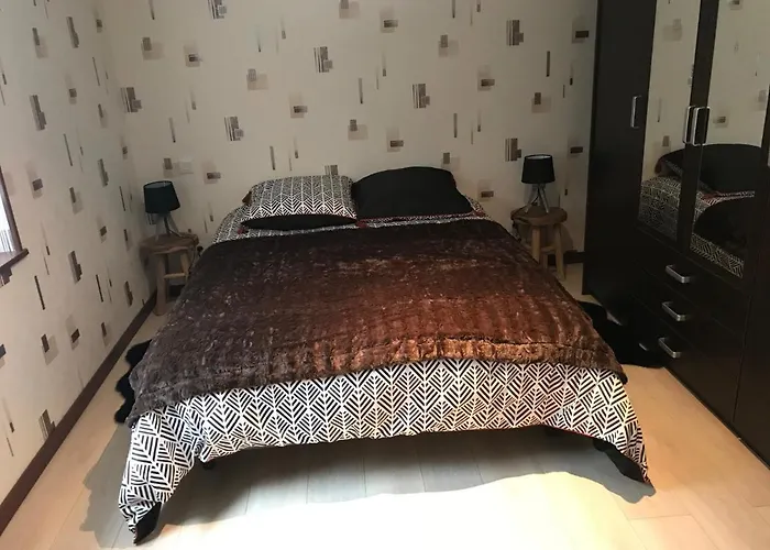 Le Grand Sapin. Maison Au Calme Proche Commerces