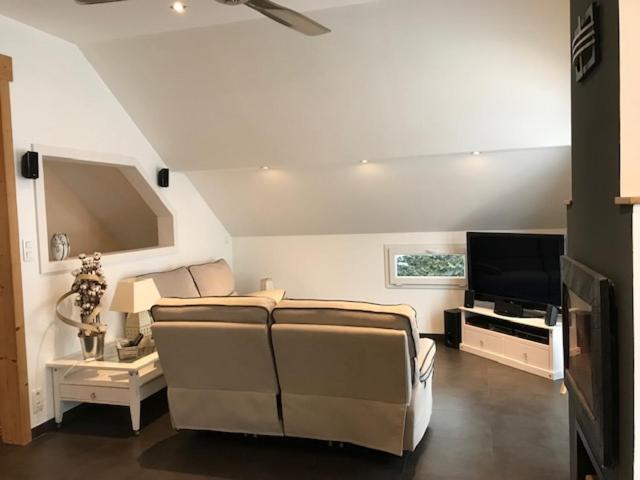 Le Grand Sapin. Maison Au Calme Proche Commerces Holiday home Gerardmer